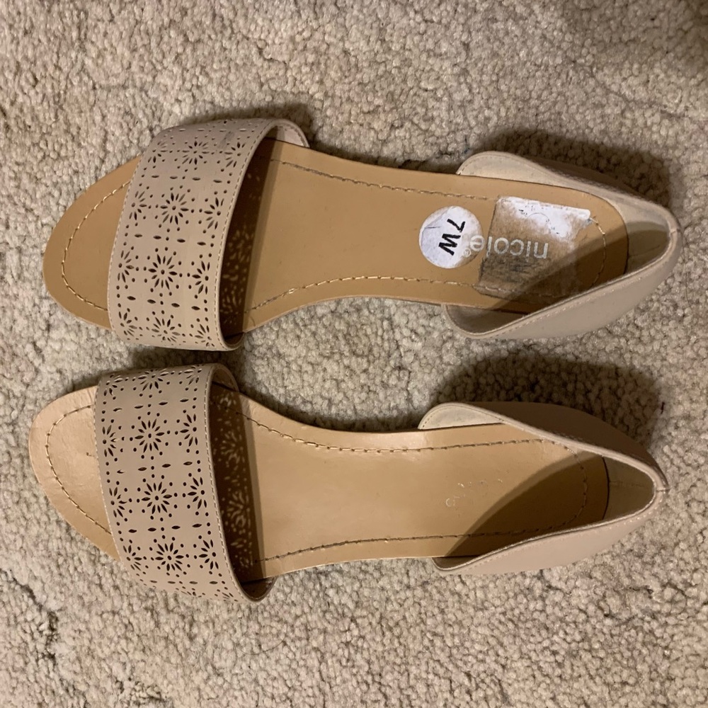 Spring flats